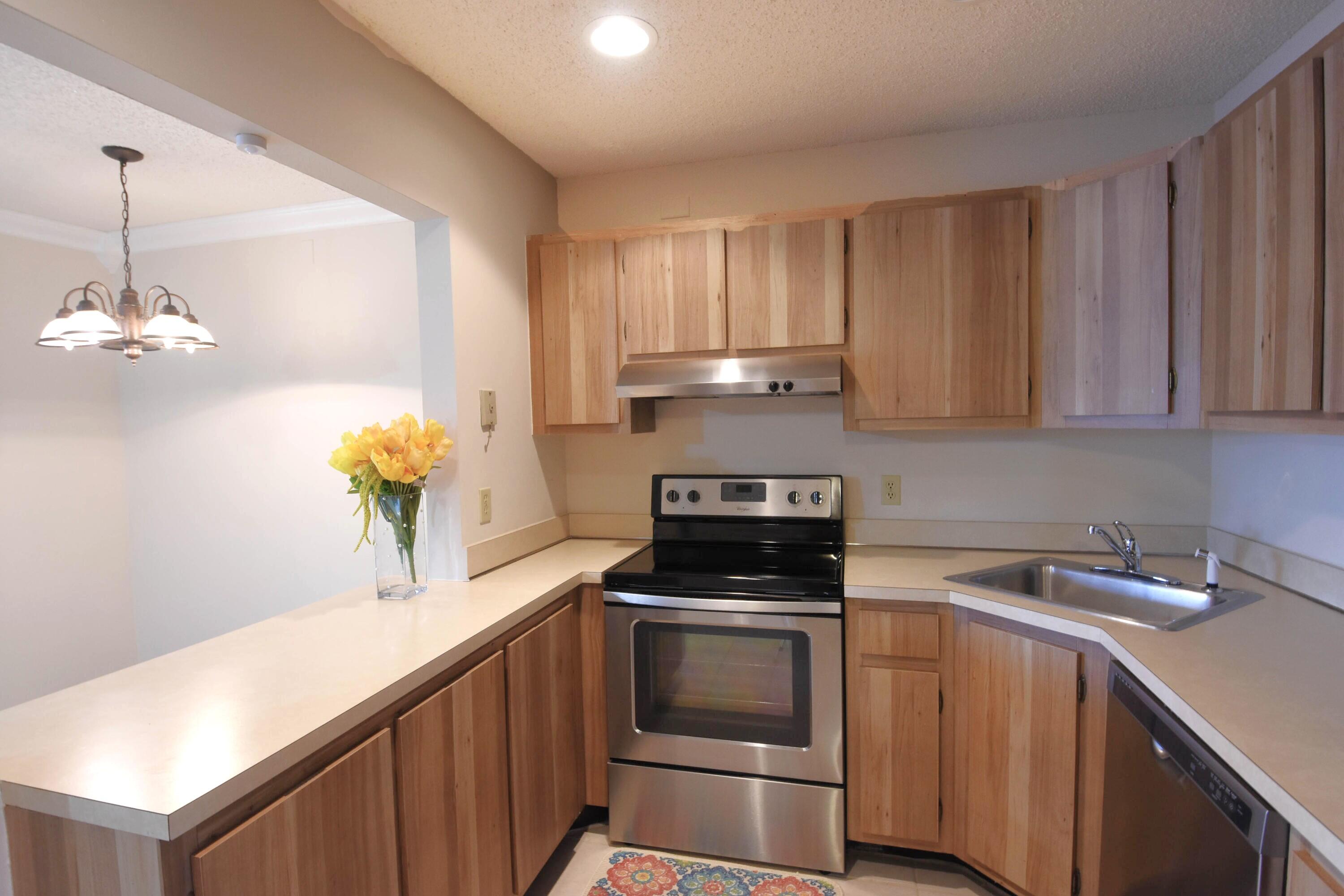 PINE RIDGE AT HAVERHILL CONDO - Residential