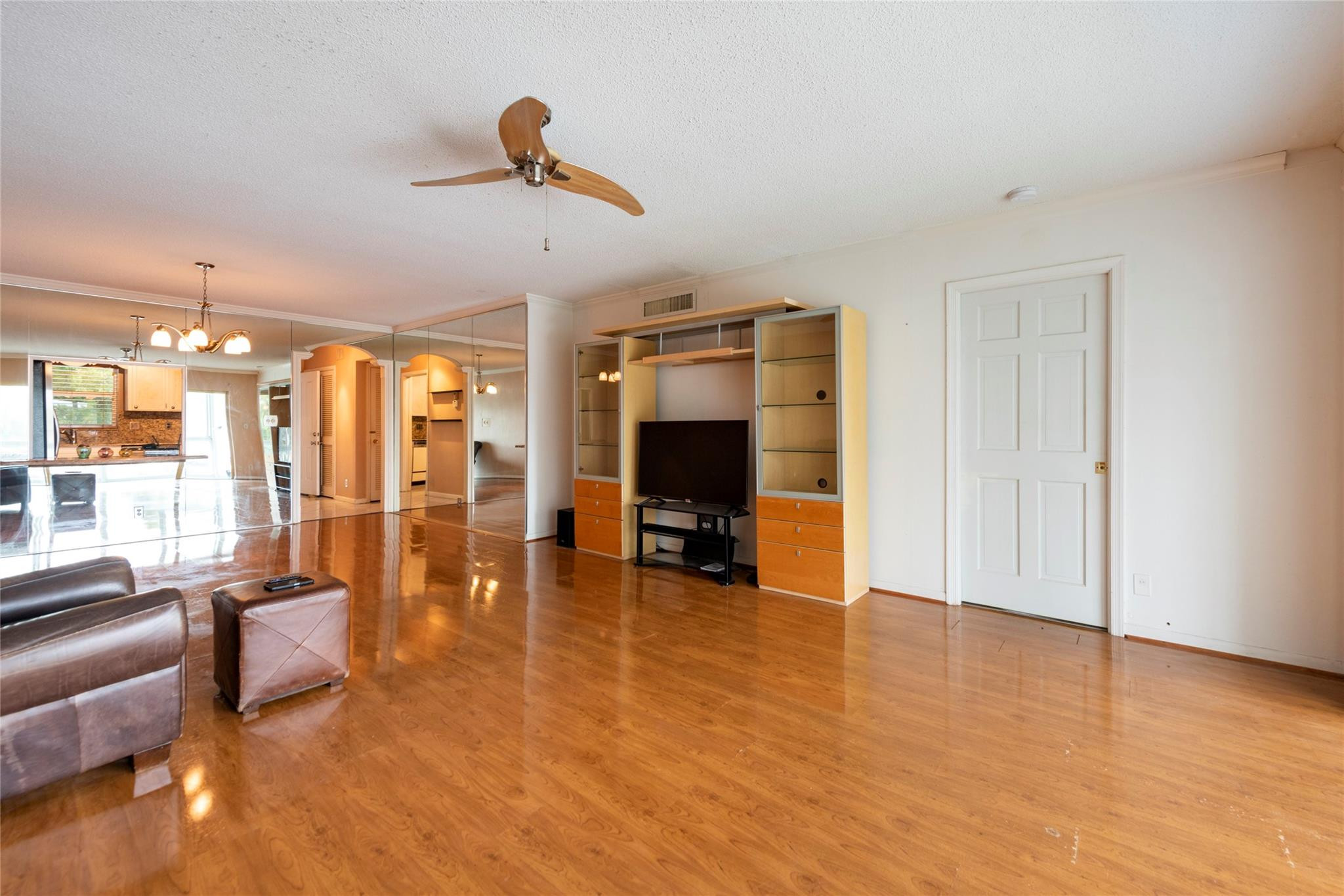 DIANE TERRACE CONDO - Residential Lease