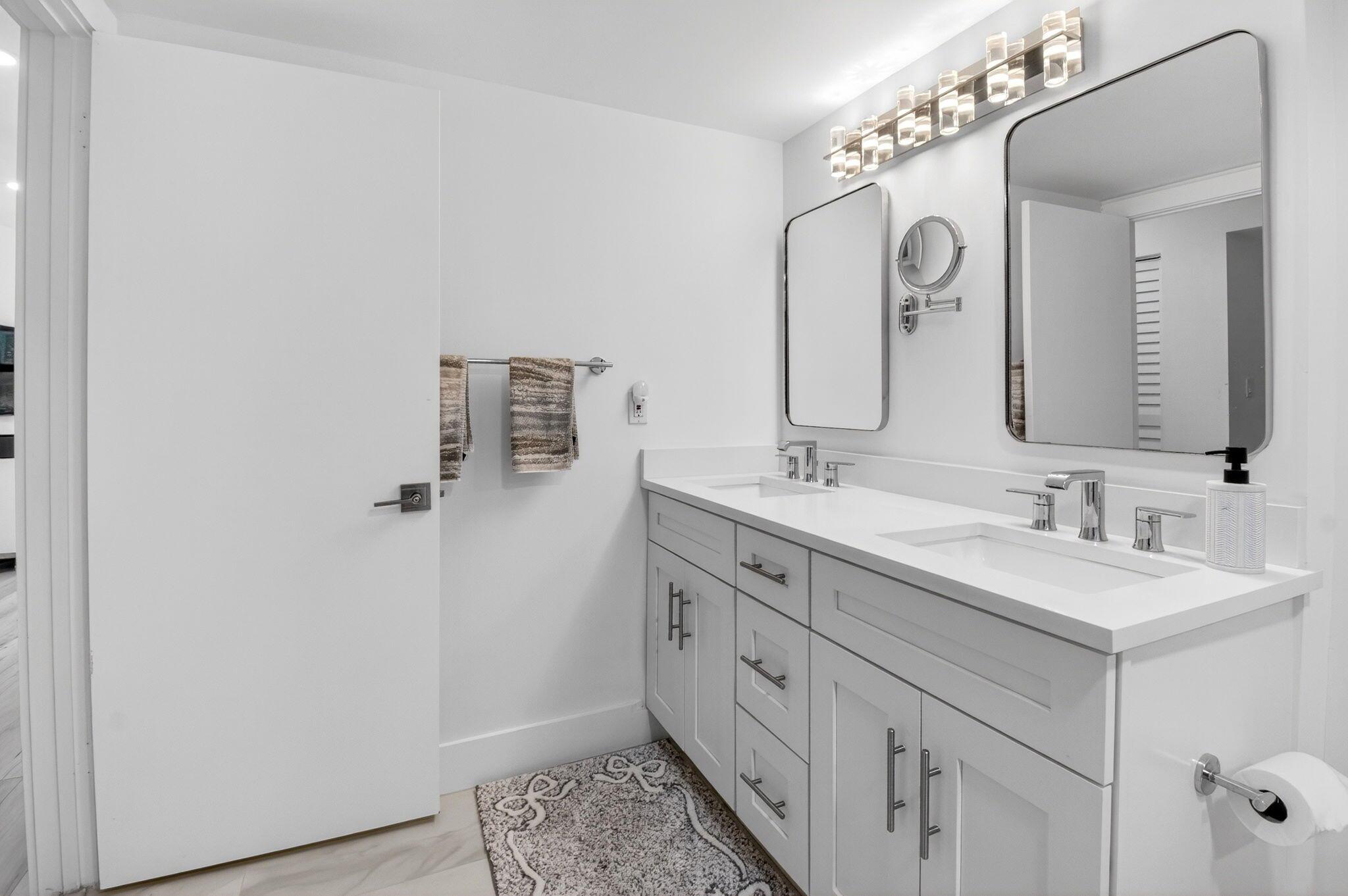 WESTGATE AT HUNTERS RUN C - Residential