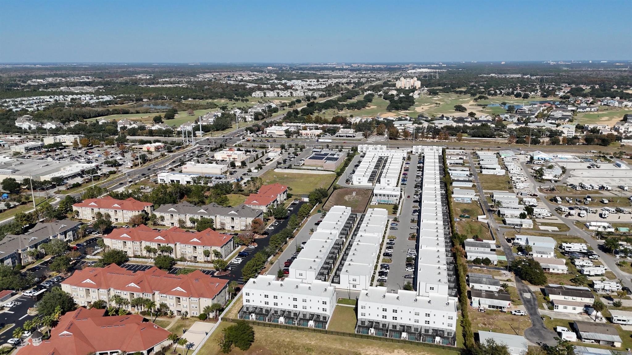 THE AZUR RESORT - Residential Income