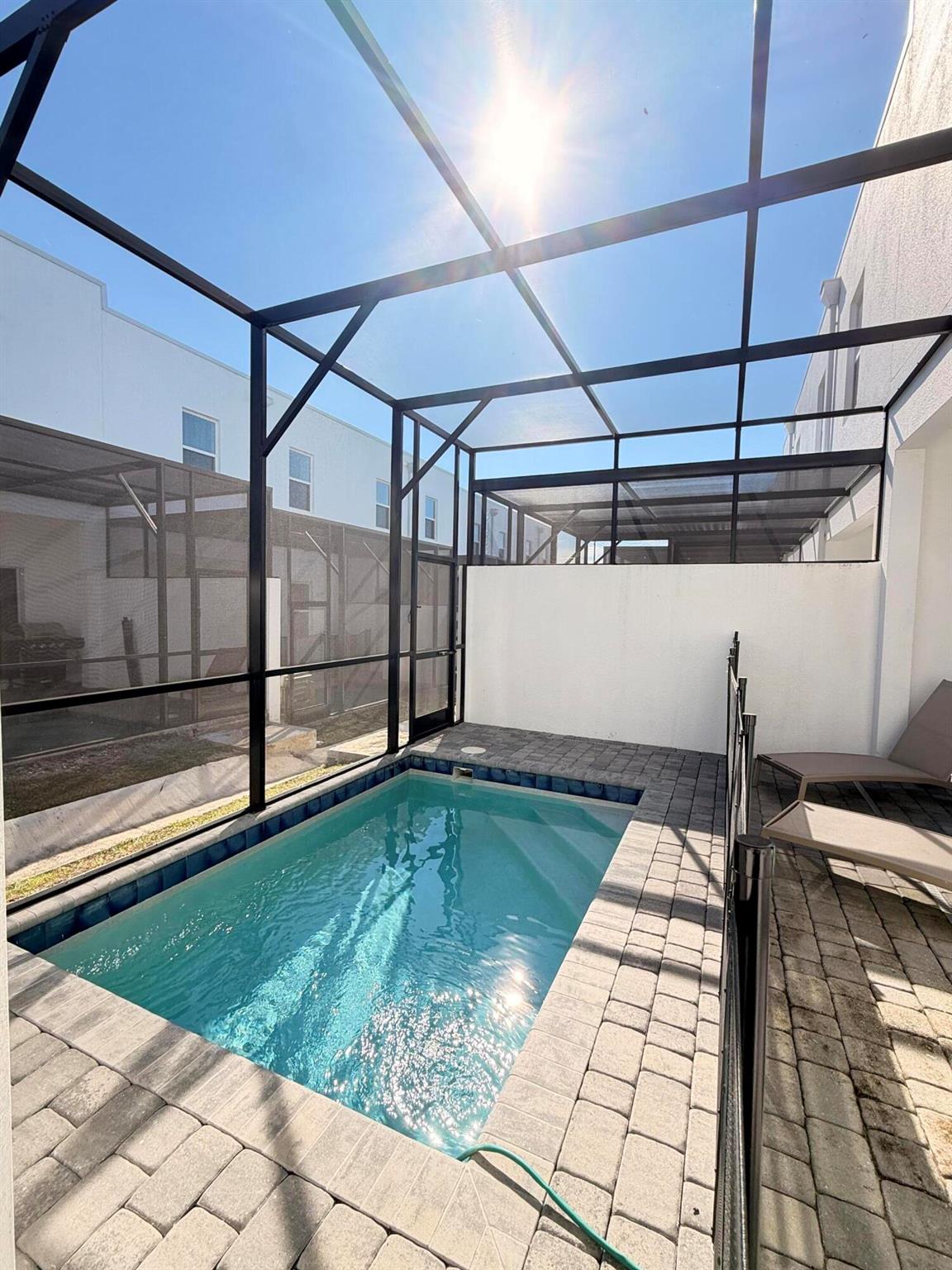 THE AZUR RESORT - Residential Income