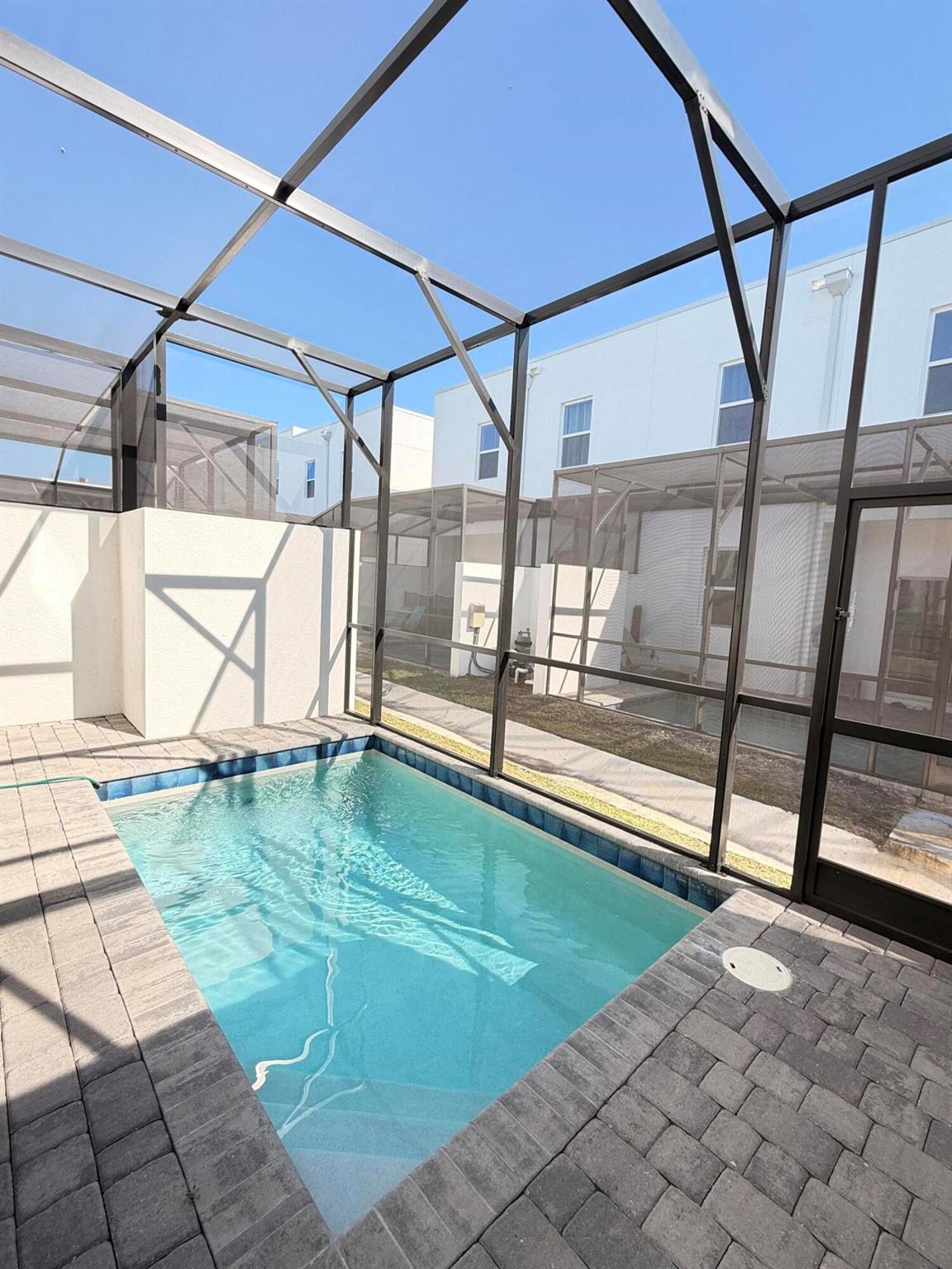 THE AZUR RESORT - Residential Income