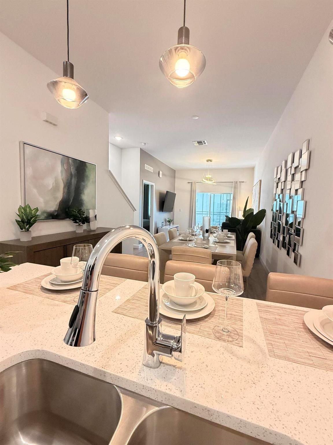 THE AZUR RESORT - Residential Income