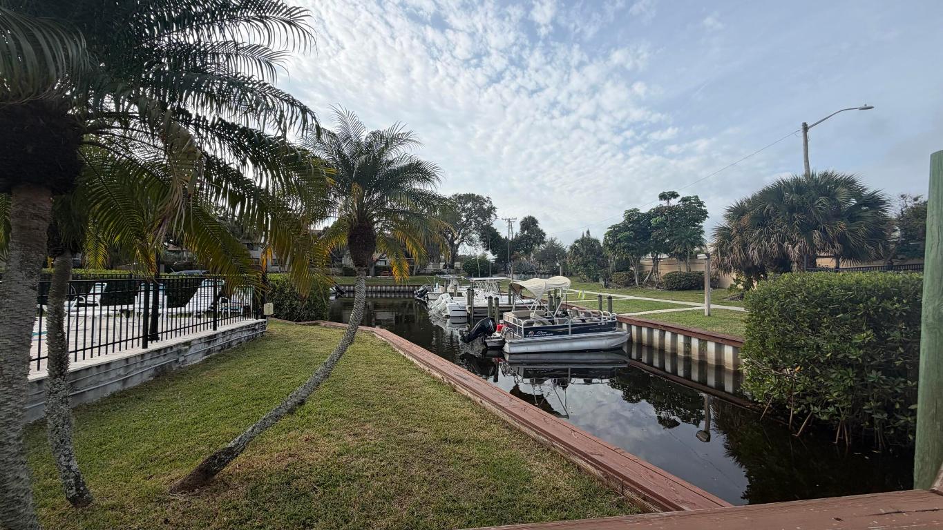 BEACON 21 CONDO - Residential