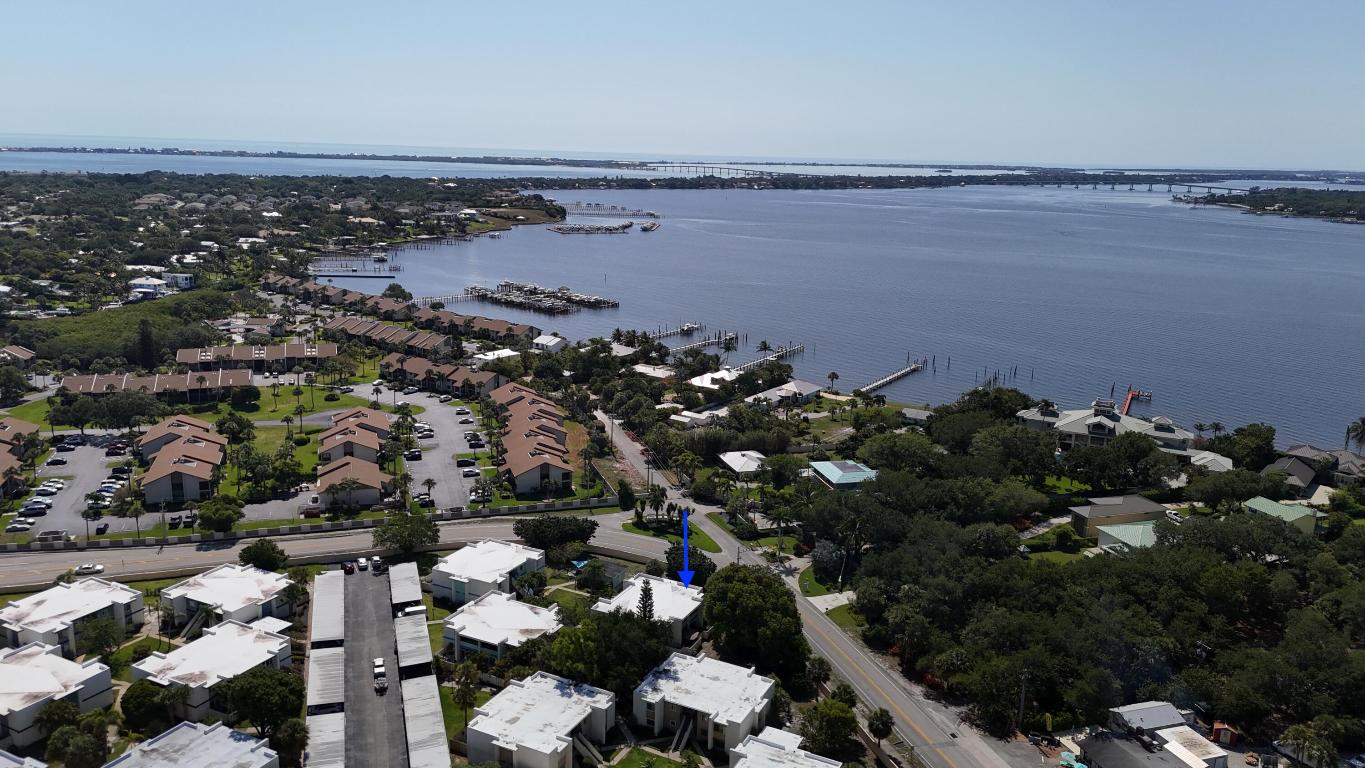 BEACON 21 CONDO - Residential