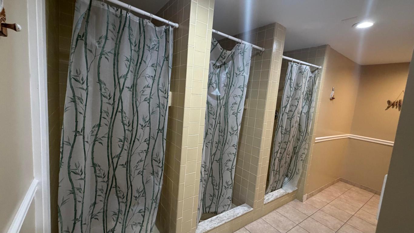 BEACON 21 CONDO - Residential