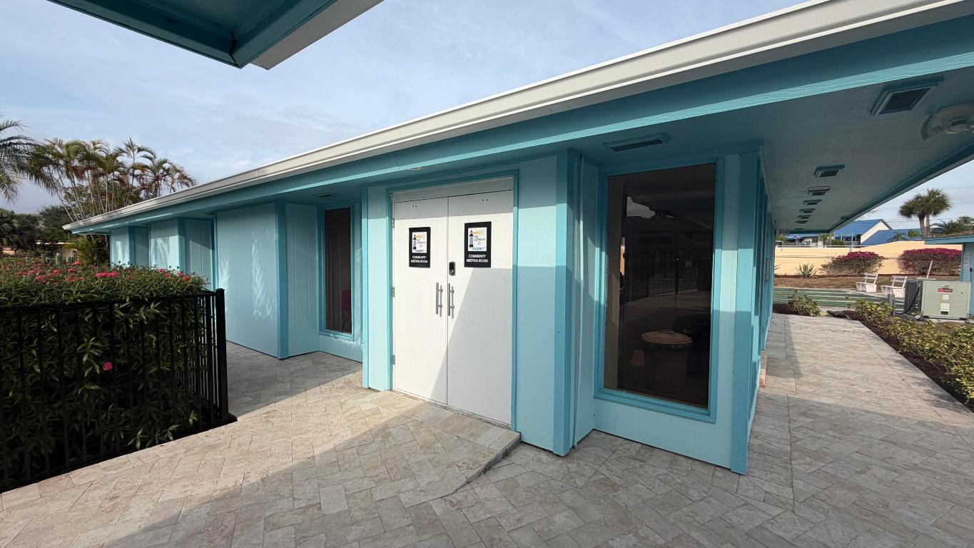 BEACON 21 CONDO - Residential