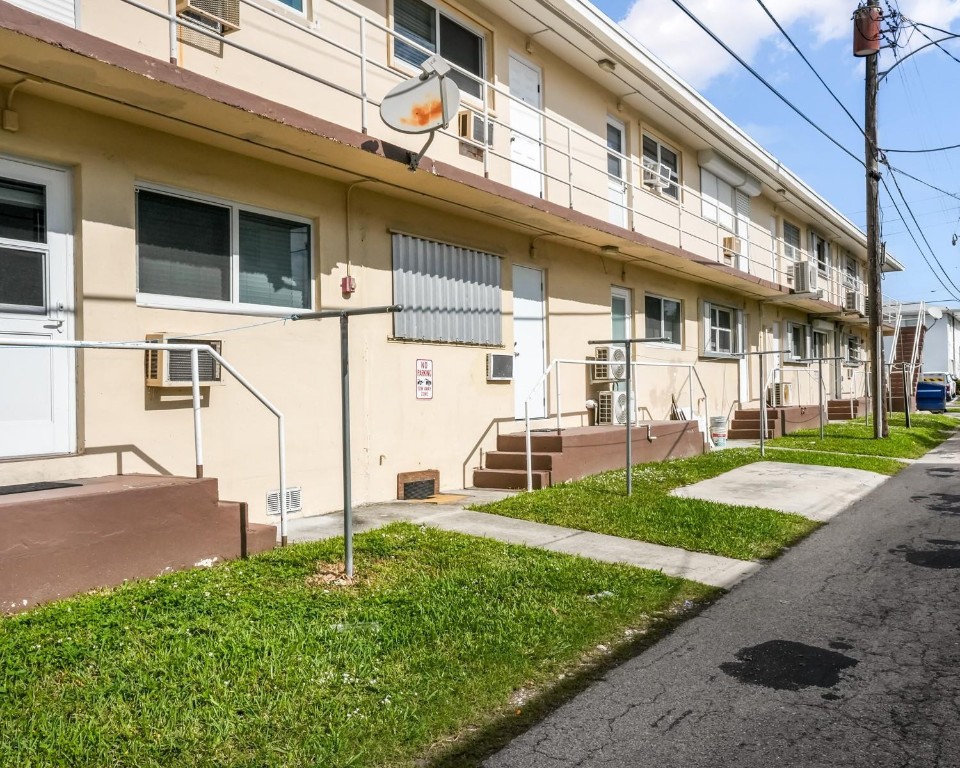 Berkeley Diplomat - Residential