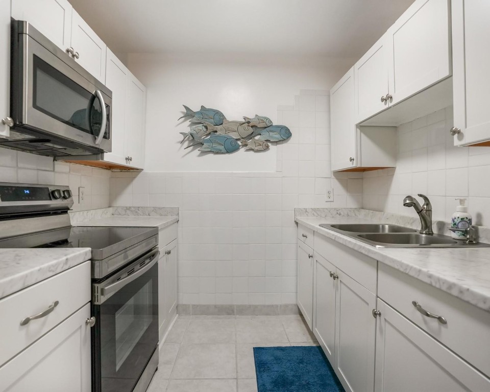 Berkeley Diplomat - Residential