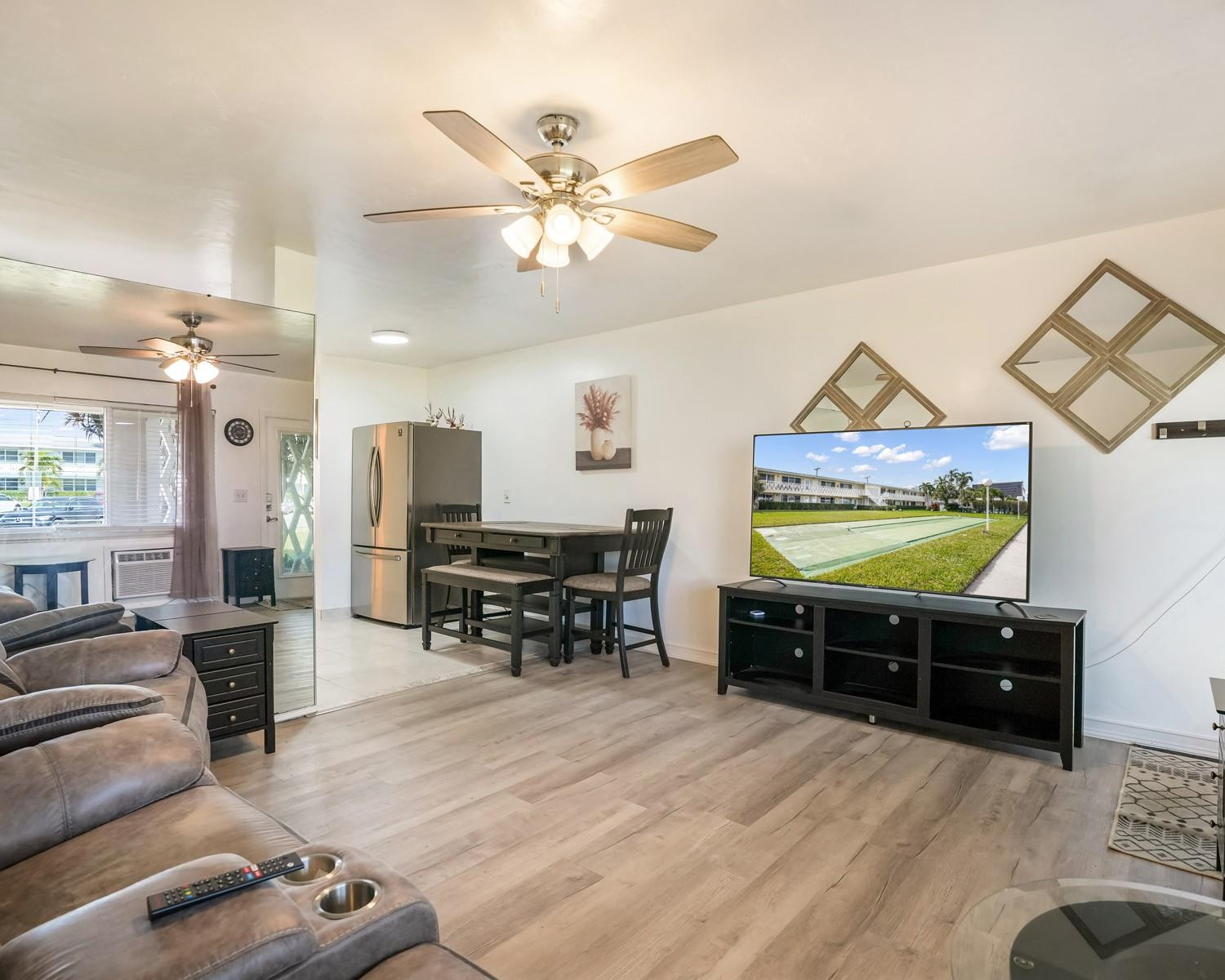 Berkeley Diplomat - Residential