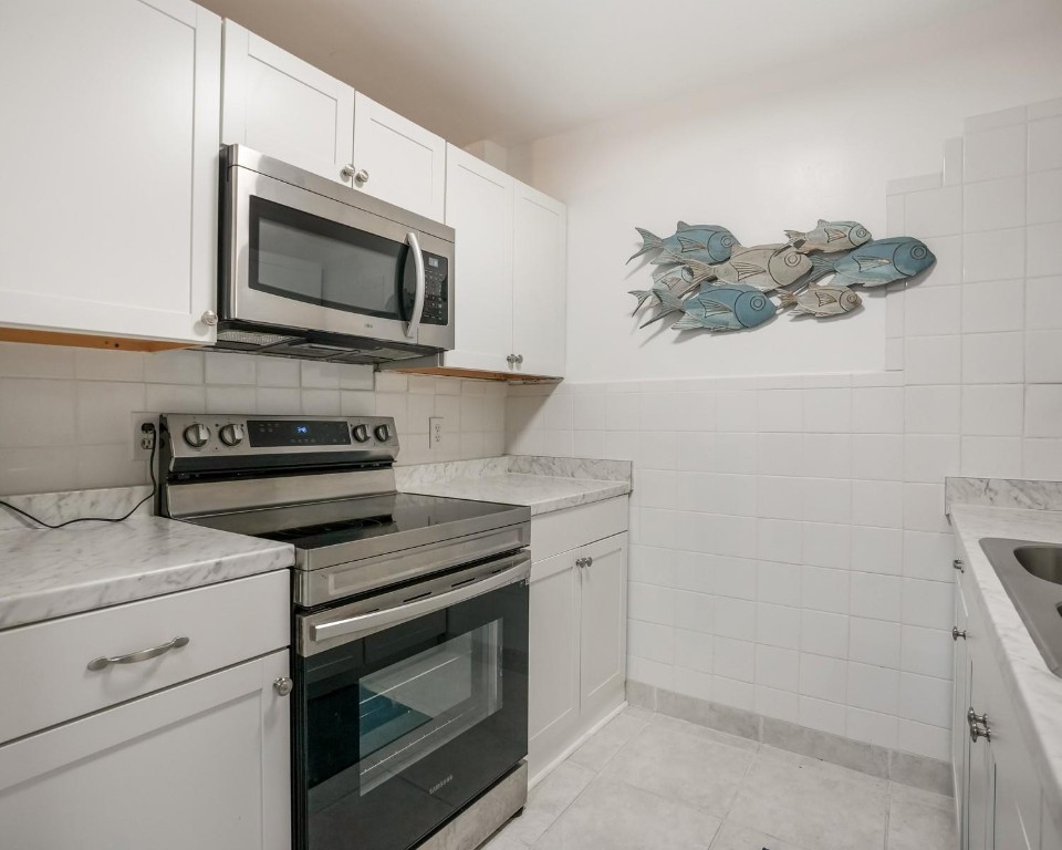 Berkeley Diplomat - Residential