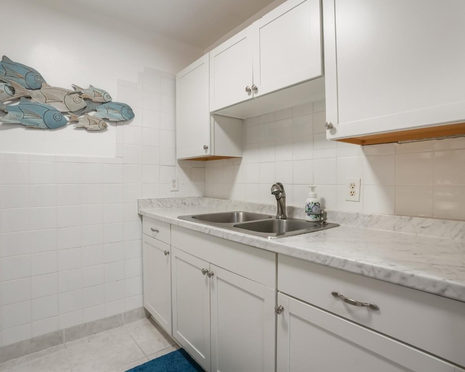 Berkeley Diplomat - Residential