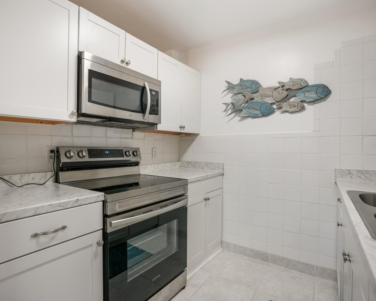 Berkeley Diplomat - Residential