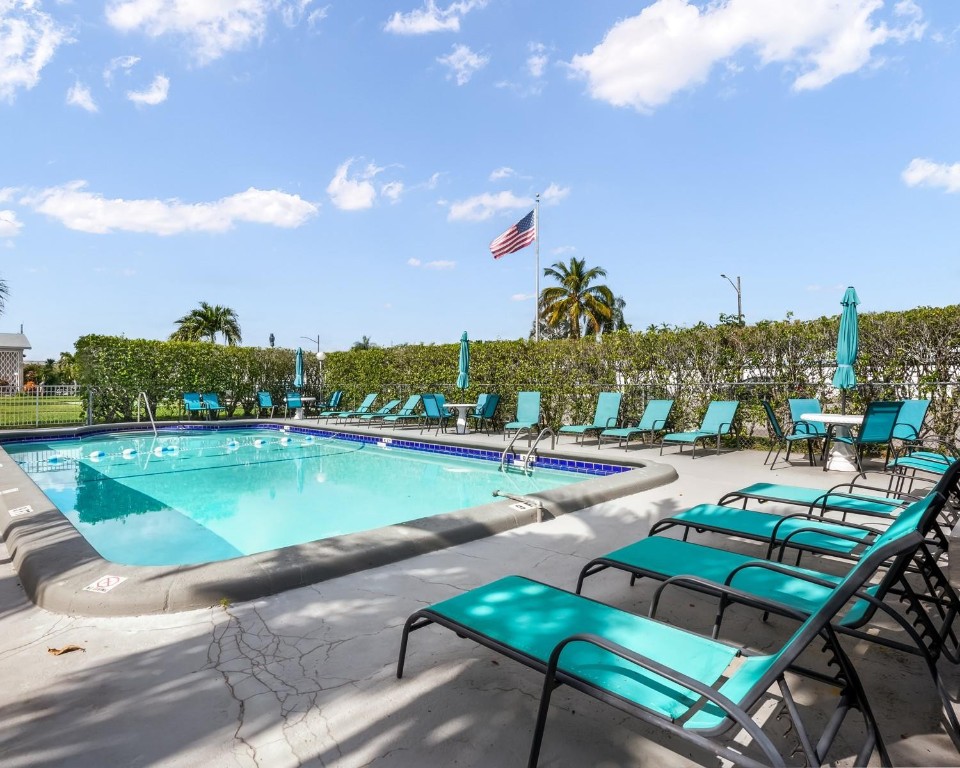 Berkeley Diplomat - Residential