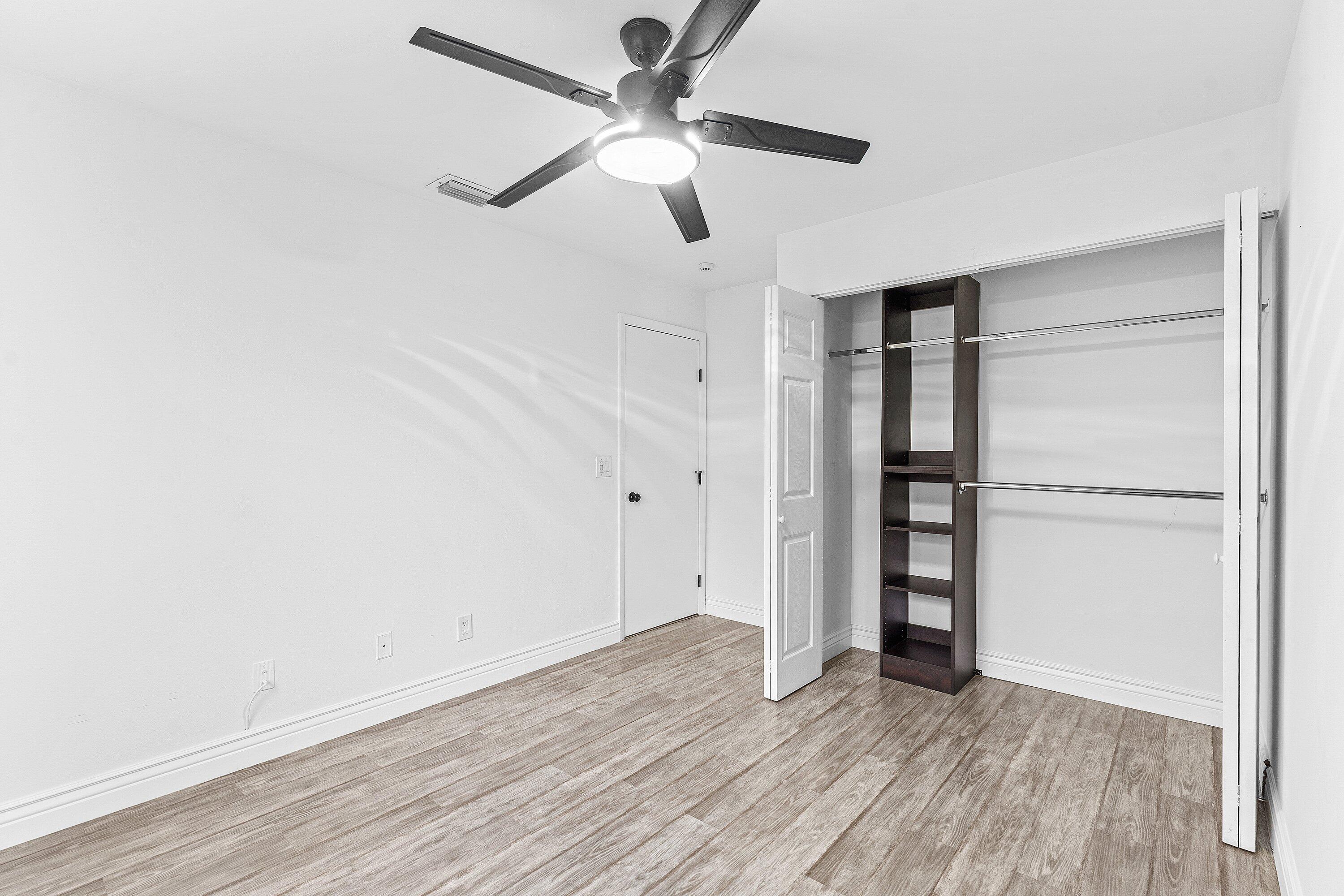 INDIAN CREEK PH 10 - Residential Lease