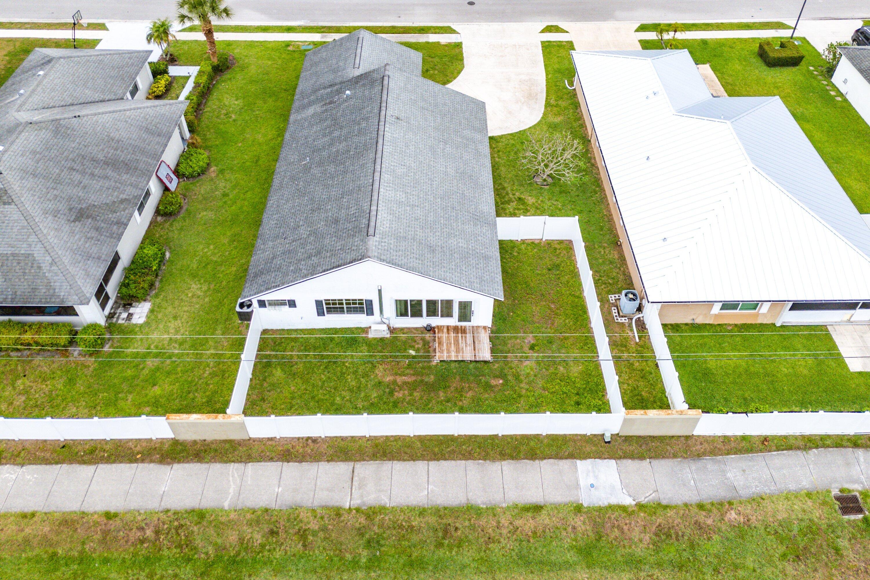 INDIAN CREEK PH 10 - Residential Lease