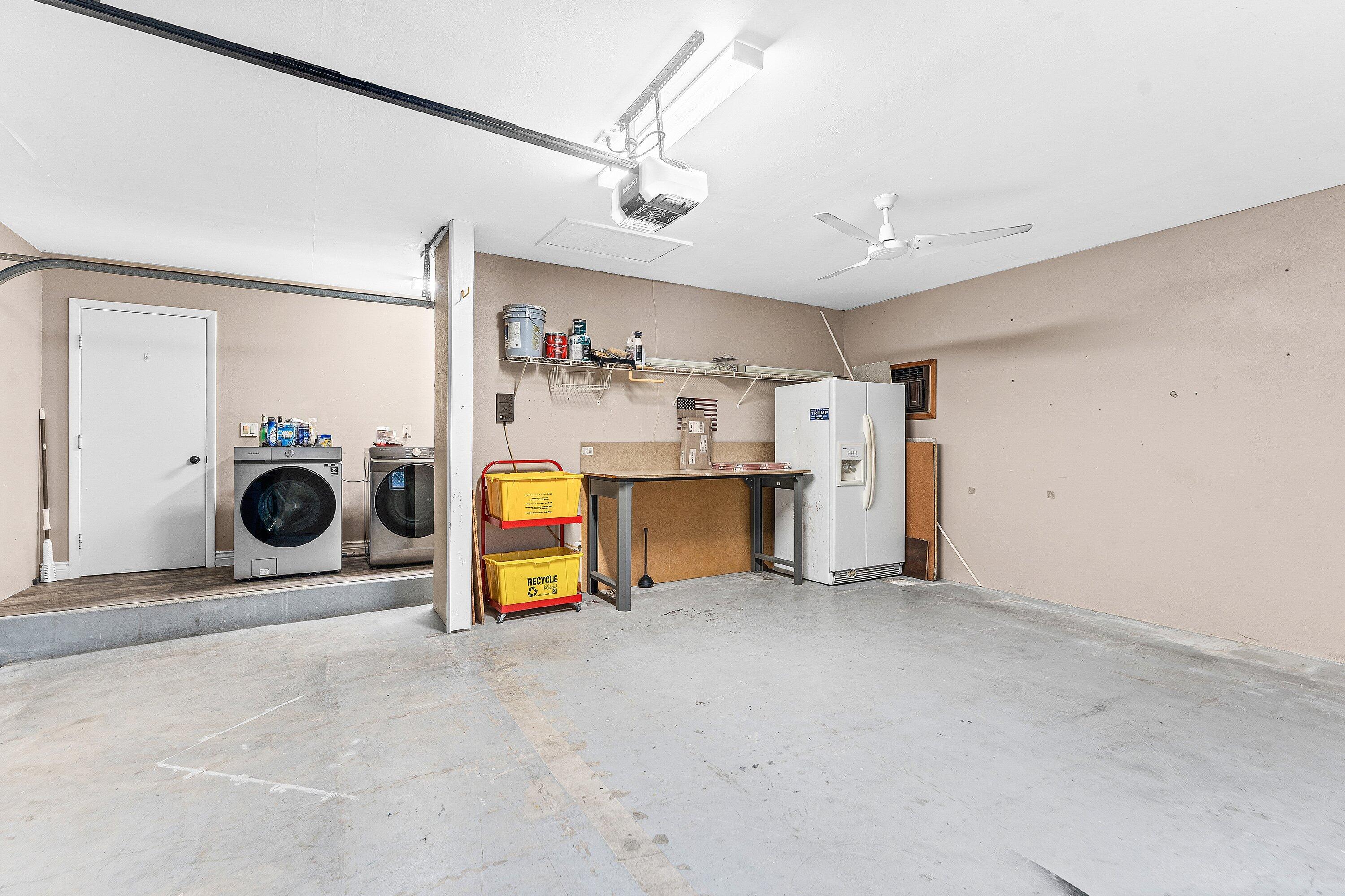 INDIAN CREEK PH 10 - Residential Lease