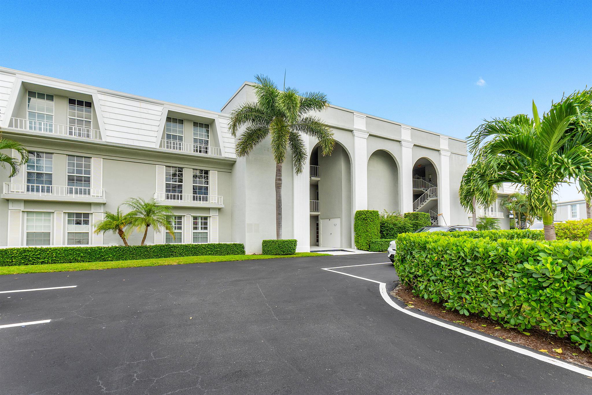 2185 Ibis Isle Road 10