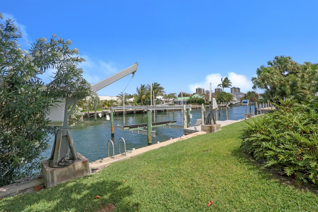 PALM BEACH ISLES 1 - Residential Lease