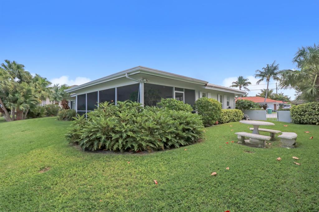 PALM BEACH ISLES 1 - Residential Lease