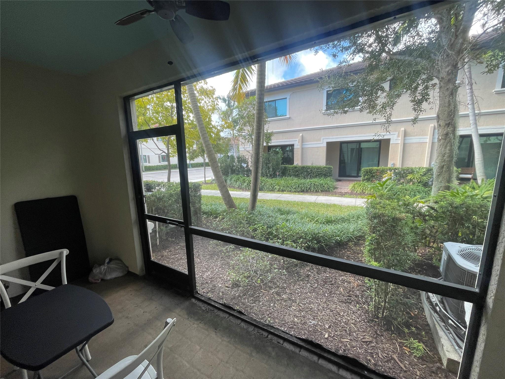 Dixie Landmark 155-10 B - Residential Lease