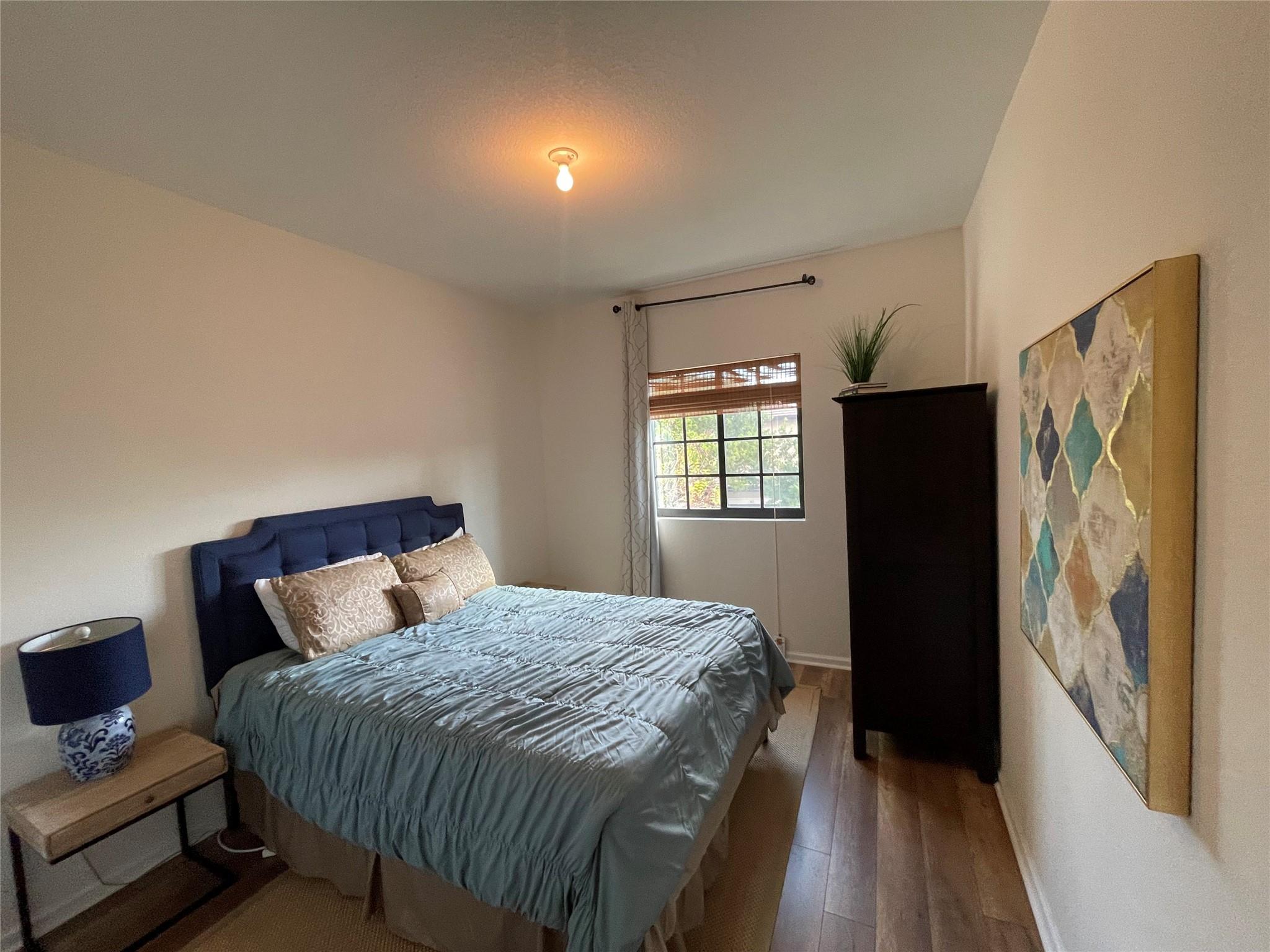 Dixie Landmark 155-10 B - Residential Lease