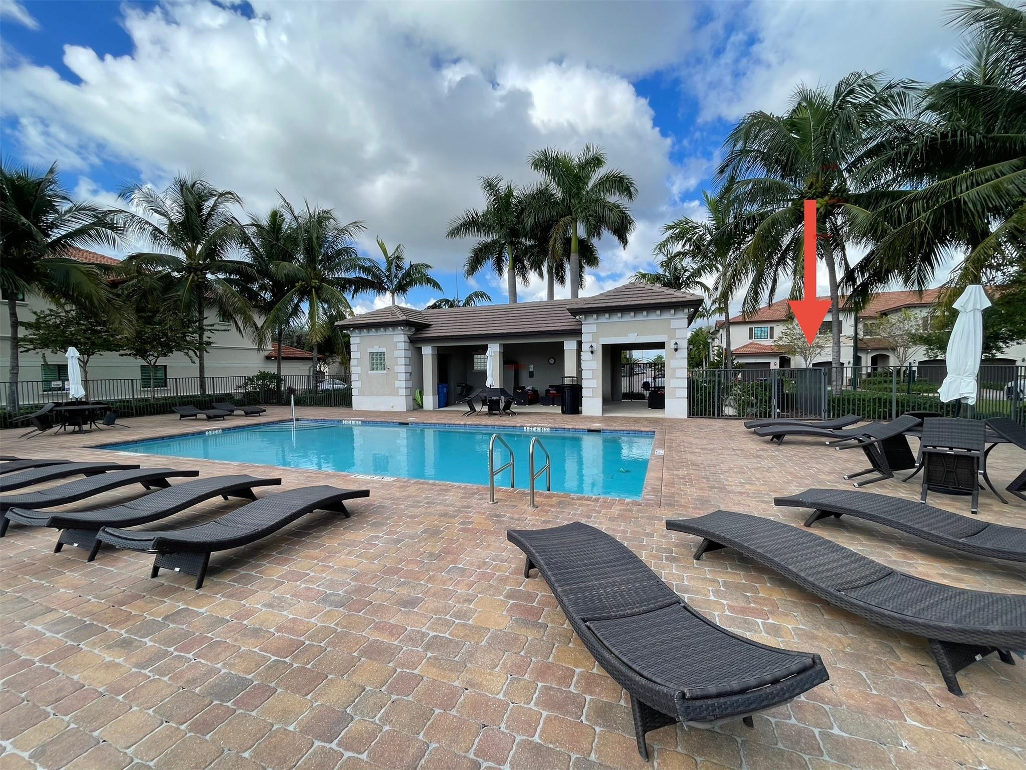 Dixie Landmark 155-10 B - Residential Lease