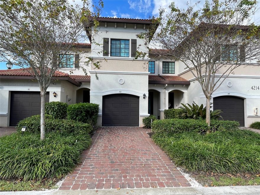 Beautiful and well-maintained contemporary townhome featuring a spacious open floor plan with 3 bedrooms and 2.5 baths. Wood plank porcelain tile flooring throughout, a large master bedroom with a big walk-in closet and an attached full bath. Impact windows, granite kitchen countertops, stainless steel appliances, full-size washer and dryer, attached covered garage, and just steps away from the lakefront pool. 
Conveniently located minutes to Beaches, Downtown, Wilton Manors, Shopping, Dining & Major Highways.
OPTION TO RENT FURNISHED FOR $3,600