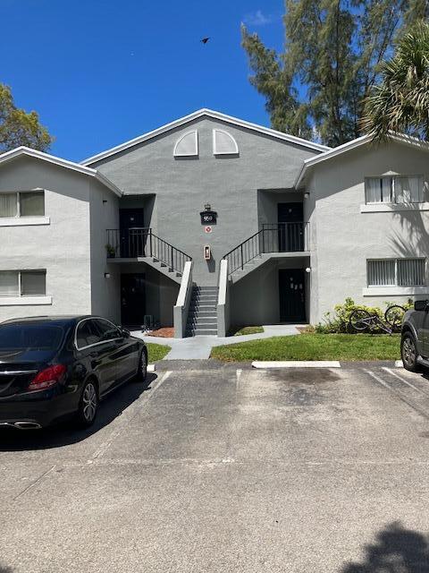 ST ANDREWS PALM BEACH CONDO II - Residential Lease
