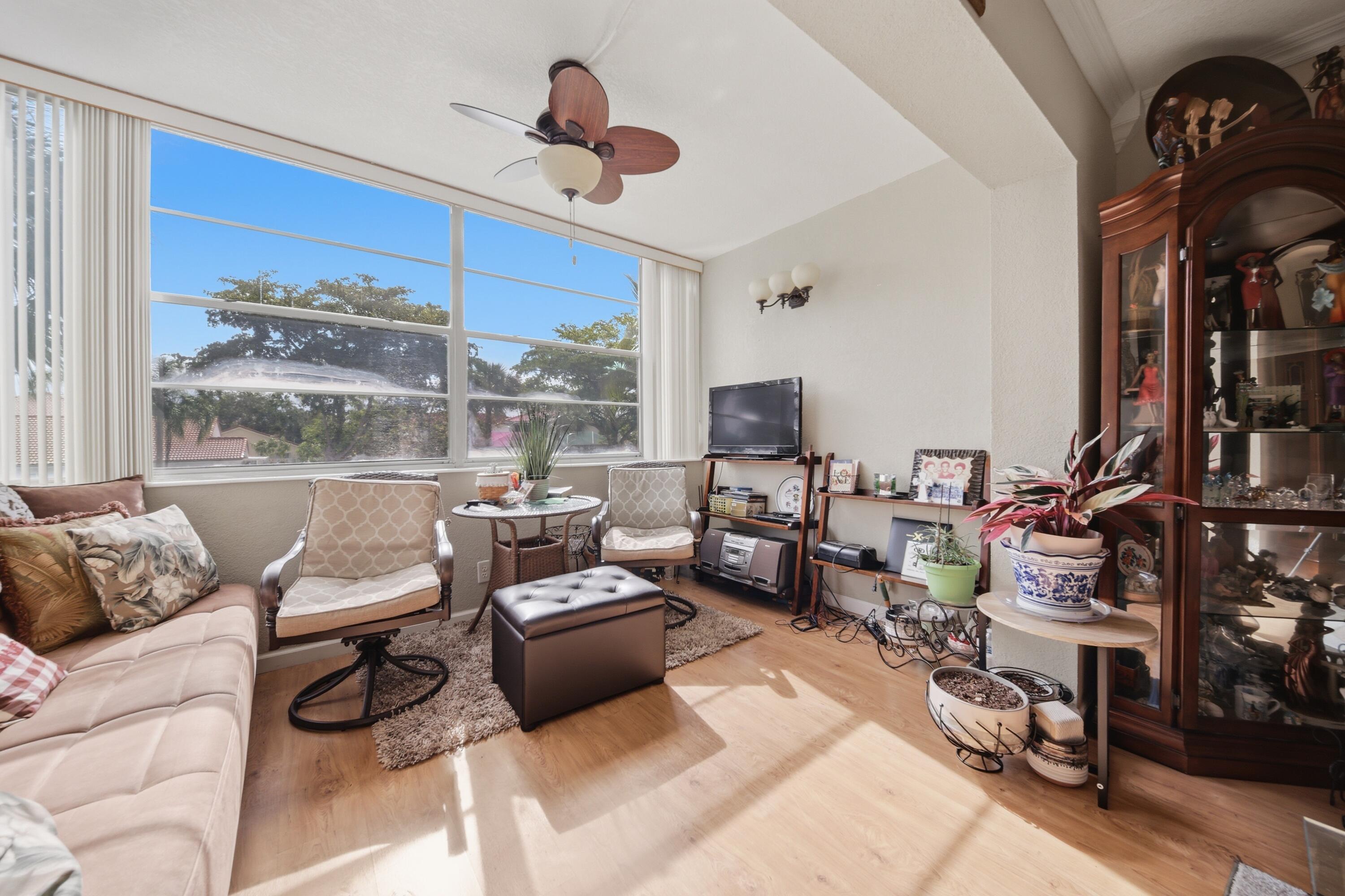 HOLIDAY SPRINGS VILLAGE 3 CONDO - Residential