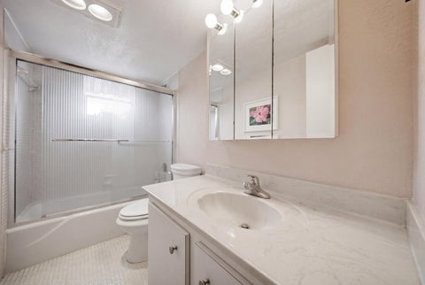 Tiny photo for 3040 Holiday Springs Boulevard #212, Margate, FL 33063 (MLS # B26015852)