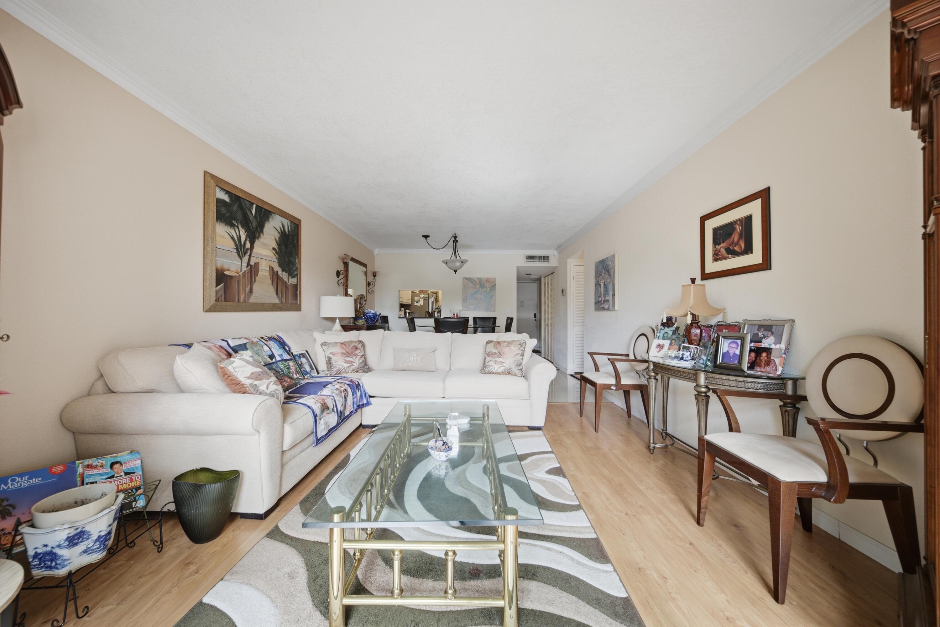 HOLIDAY SPRINGS VILLAGE 3 CONDO - Residential