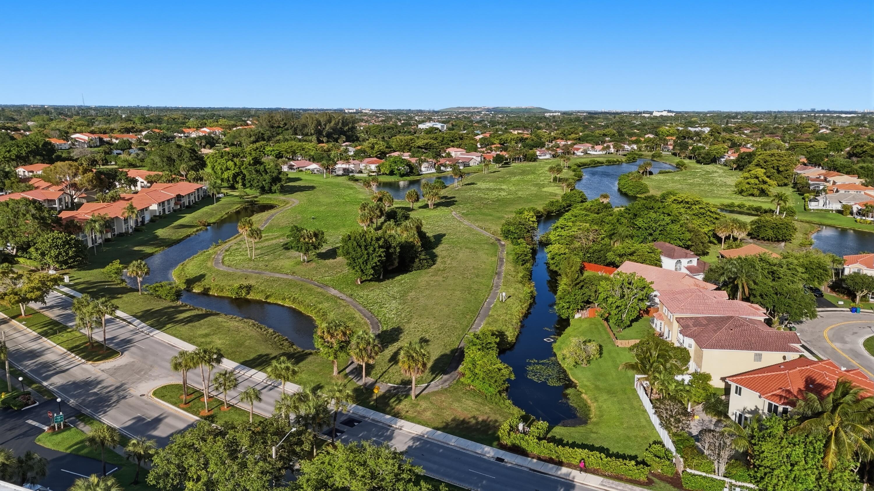 HOLIDAY SPRINGS VILLAGE 3 CONDO - Residential