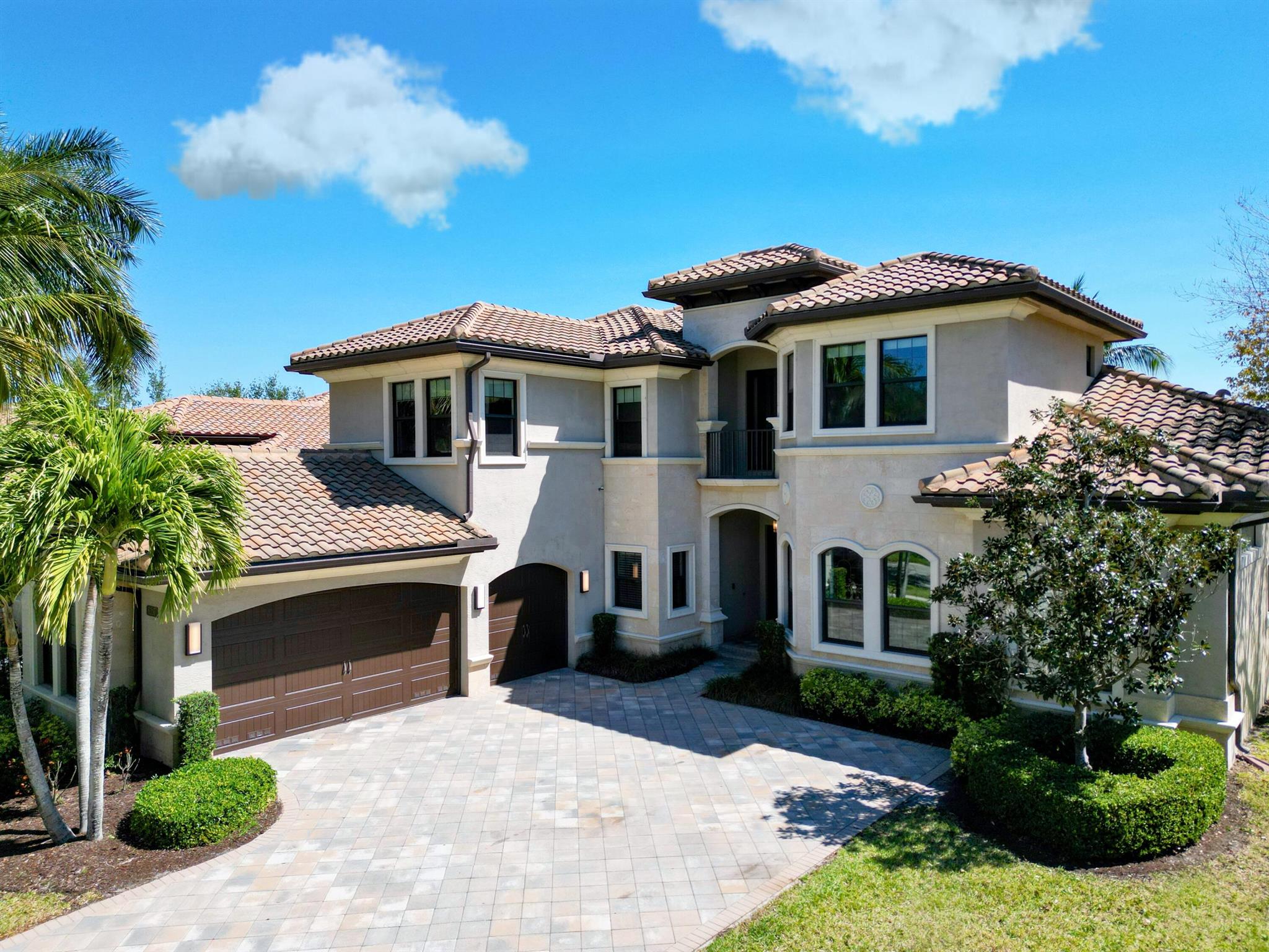 8397 Hawks Gully Avenue
