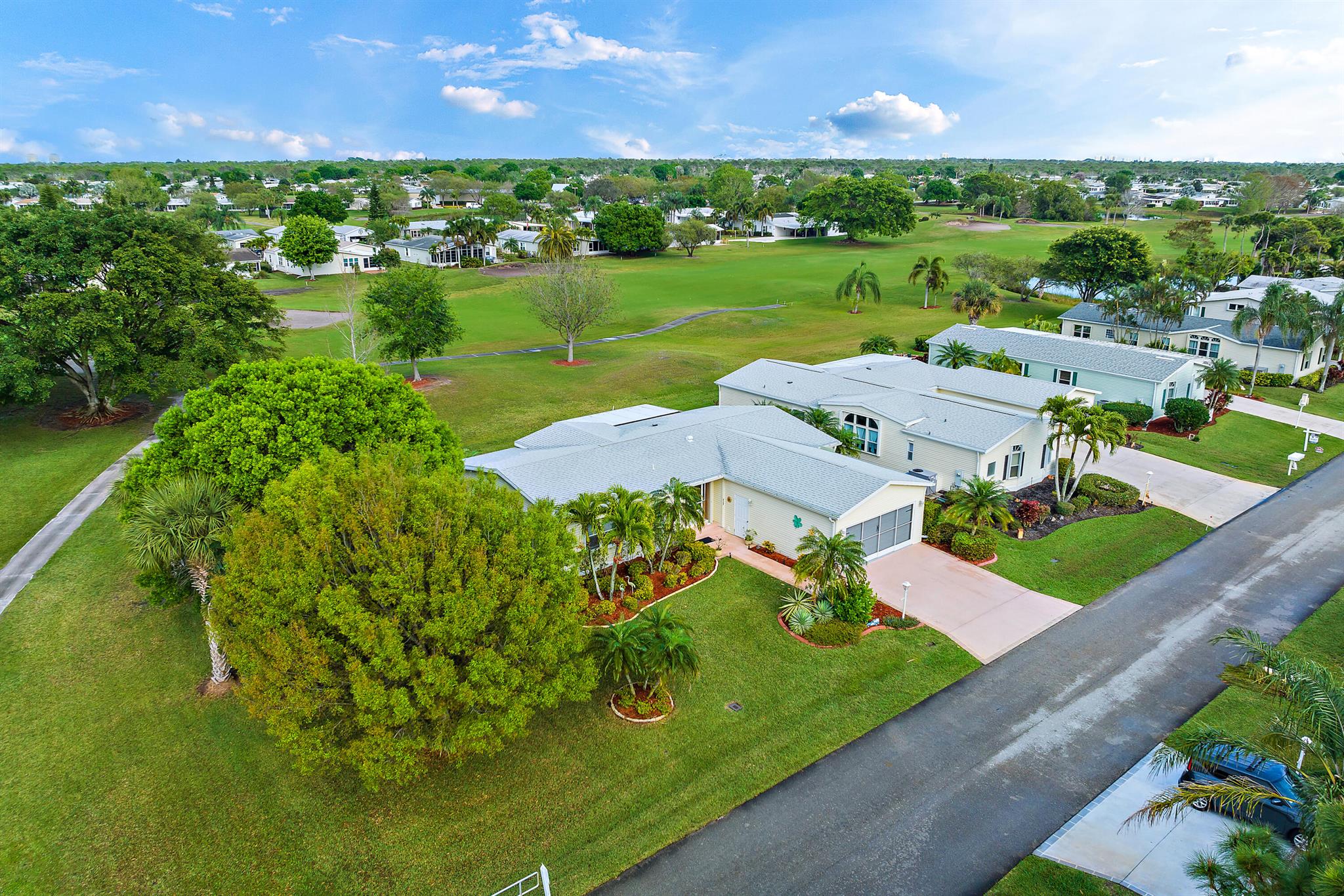 THE LINKS AT SAVANNA CLUB - Residential