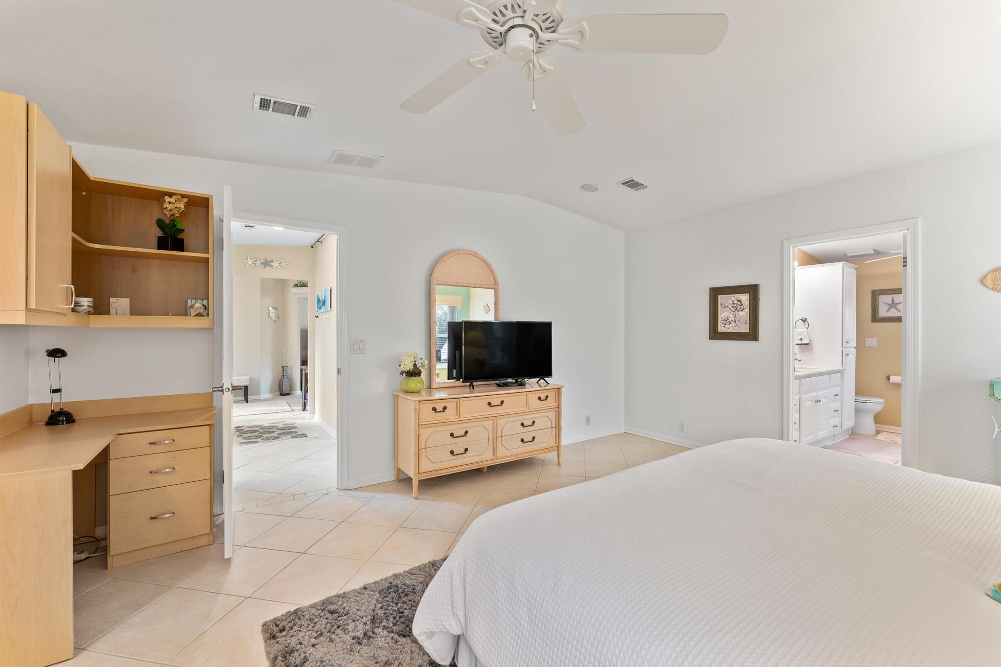 THE LINKS AT SAVANNA CLUB - Residential