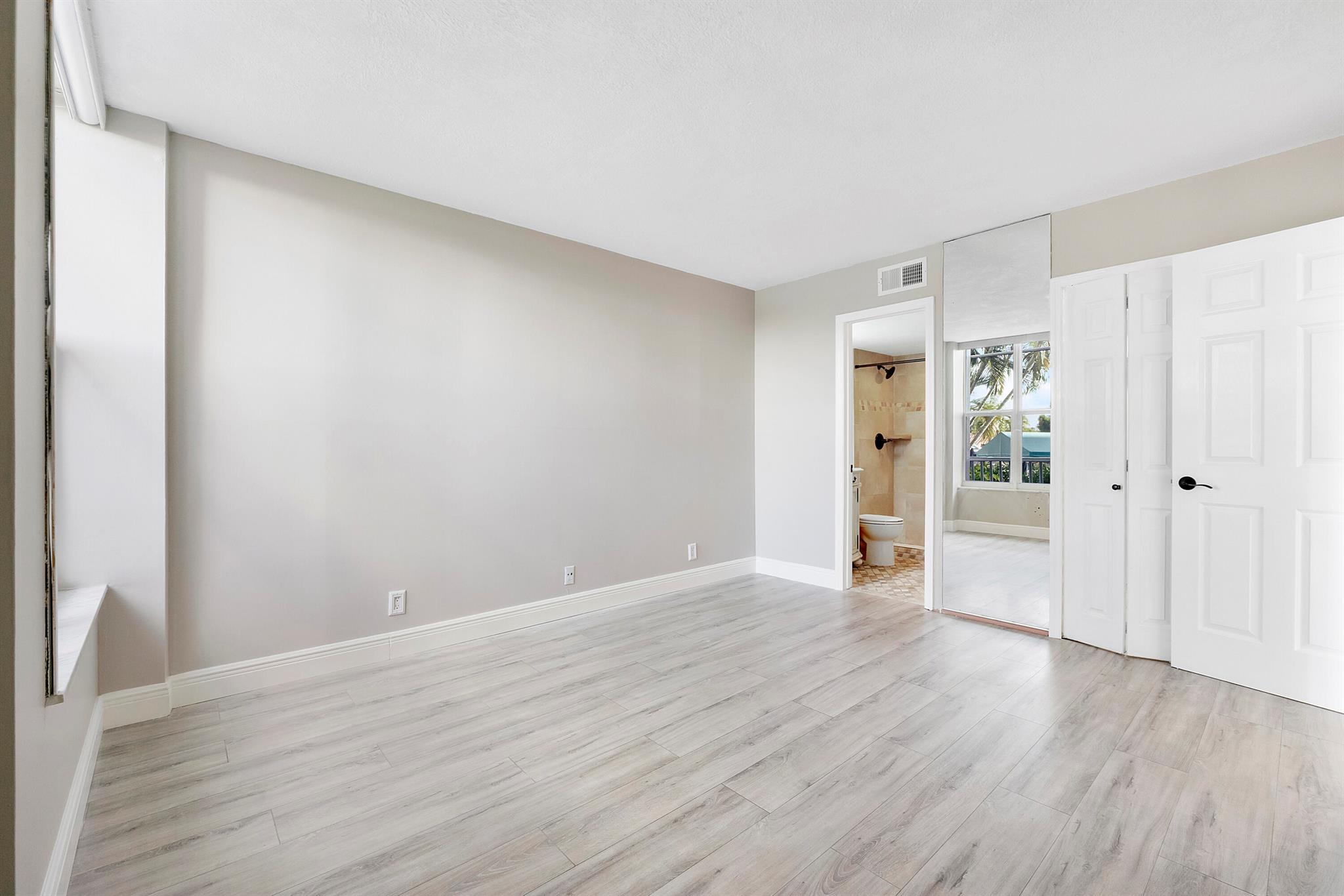 DELPHI TOWERS CONDO - Residential Lease