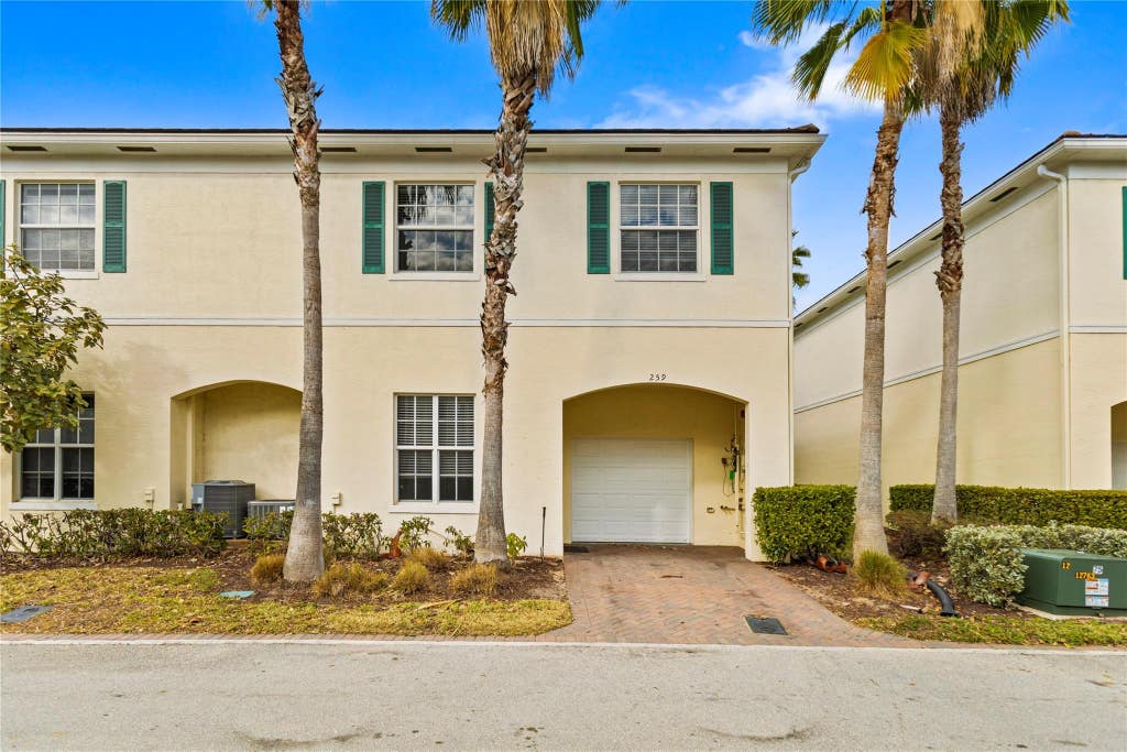Photo of 259 SW 7TH Street #259, Pompano Beach, FL 33060 (MLS # B26053181)