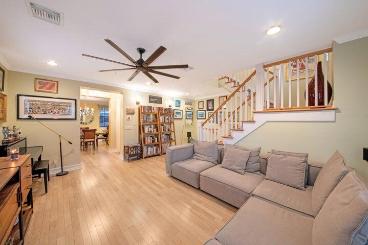 Mallory Square - Residential