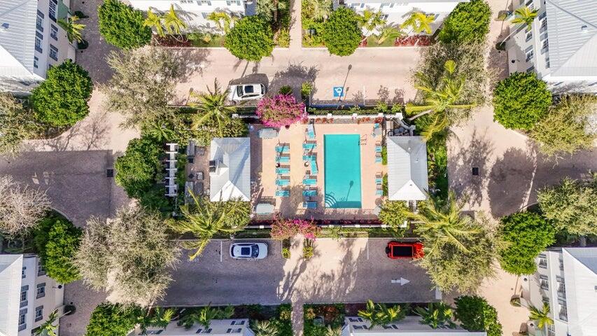 Mallory Square - Residential