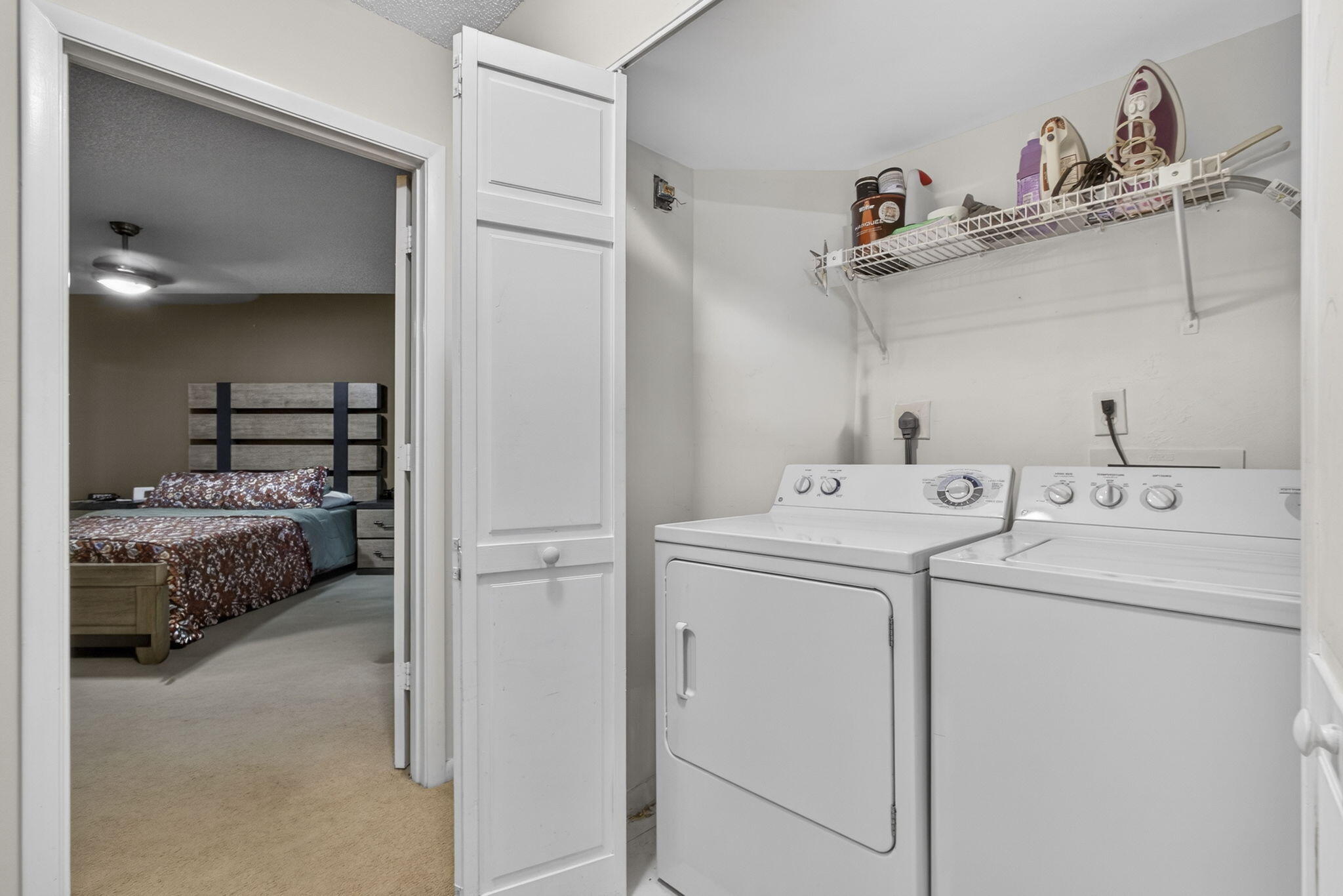 LAKESIDE GREEN 5 - Residential