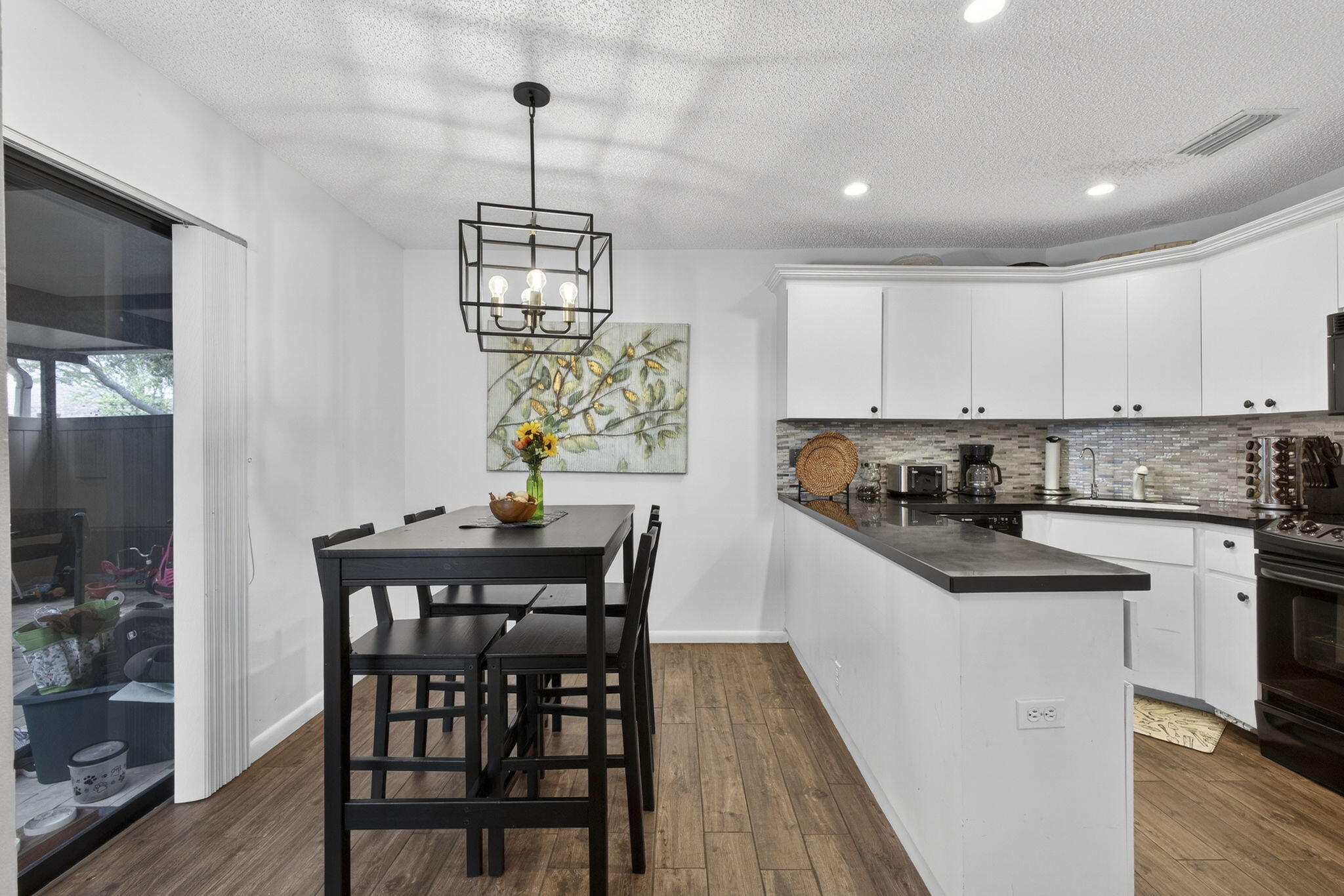 LAKESIDE GREEN 5 - Residential