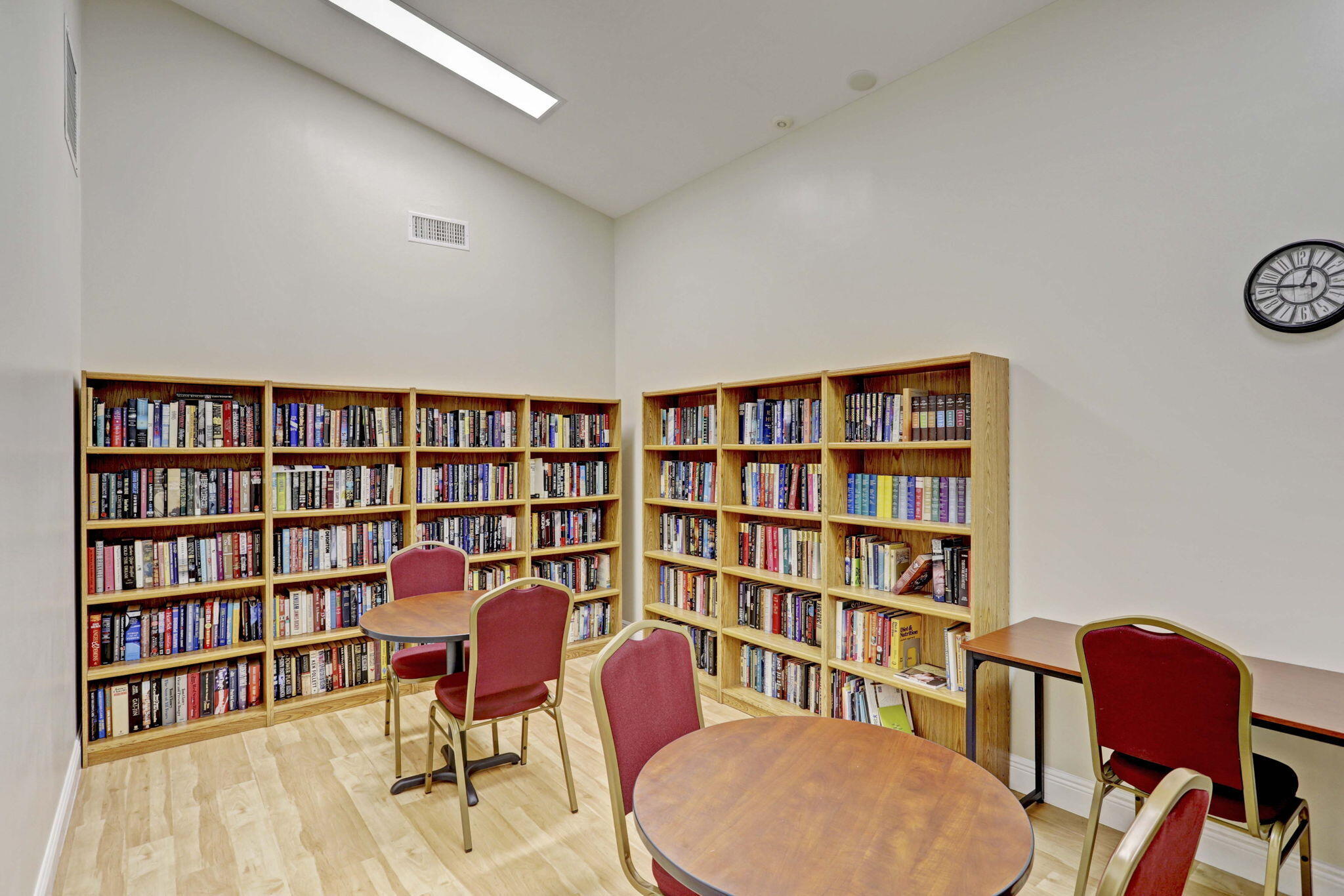 LAKESIDE GREEN 5 - Residential