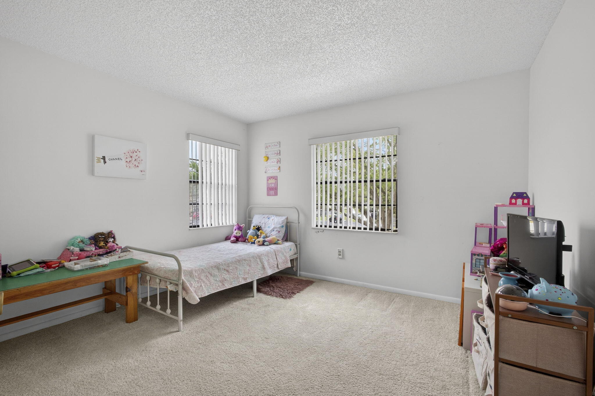 LAKESIDE GREEN 5 - Residential