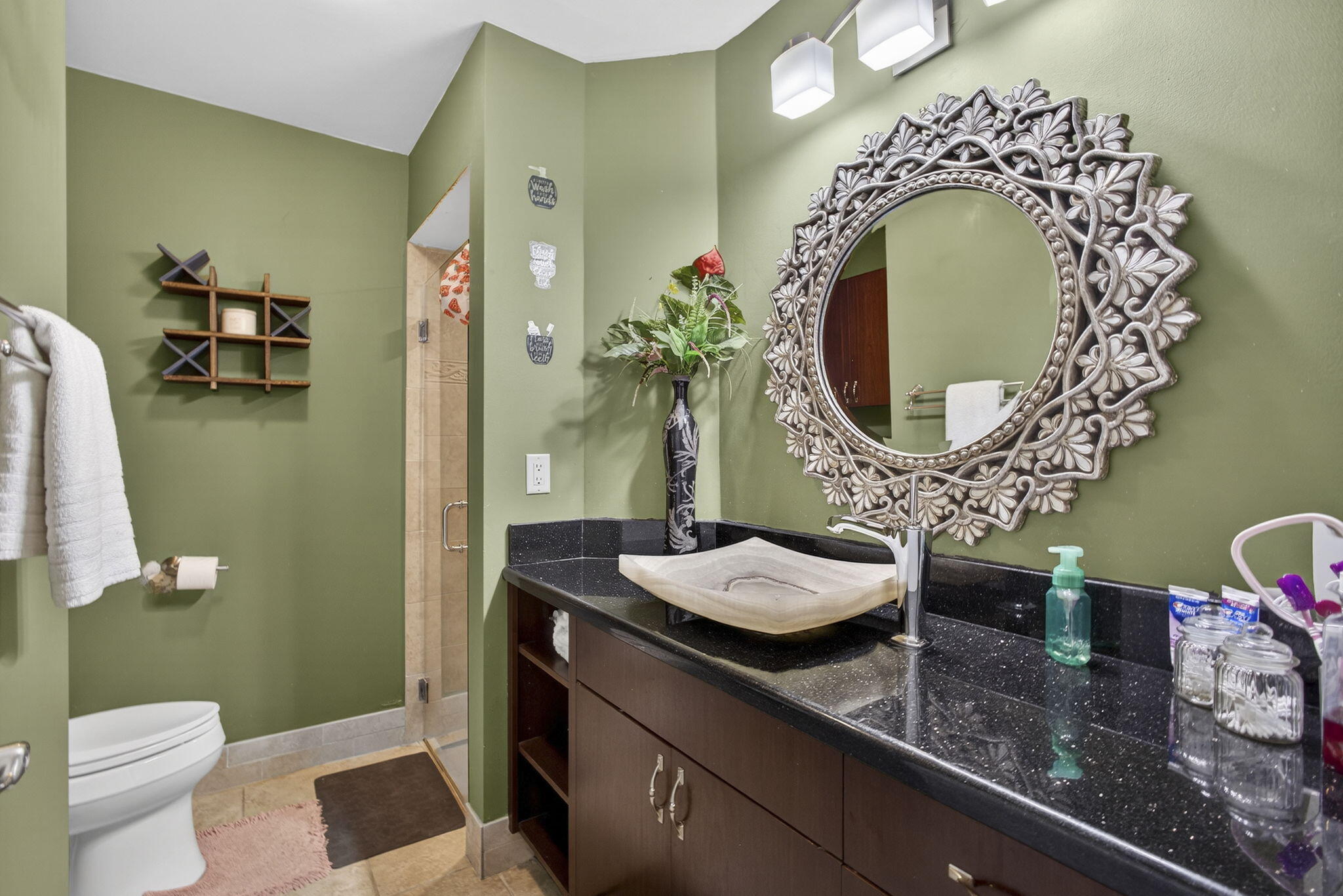 LAKESIDE GREEN 5 - Residential