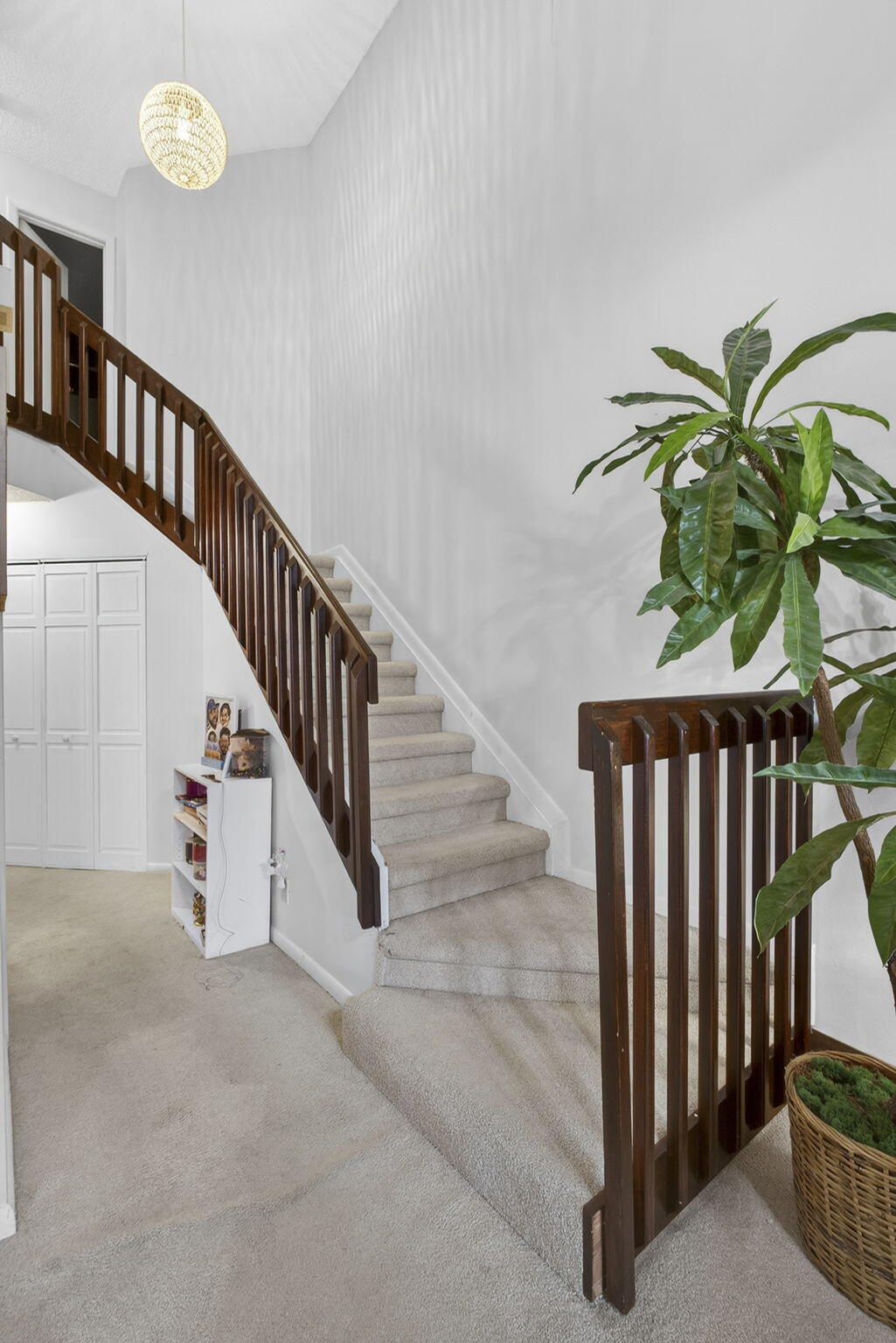 LAKESIDE GREEN 5 - Residential