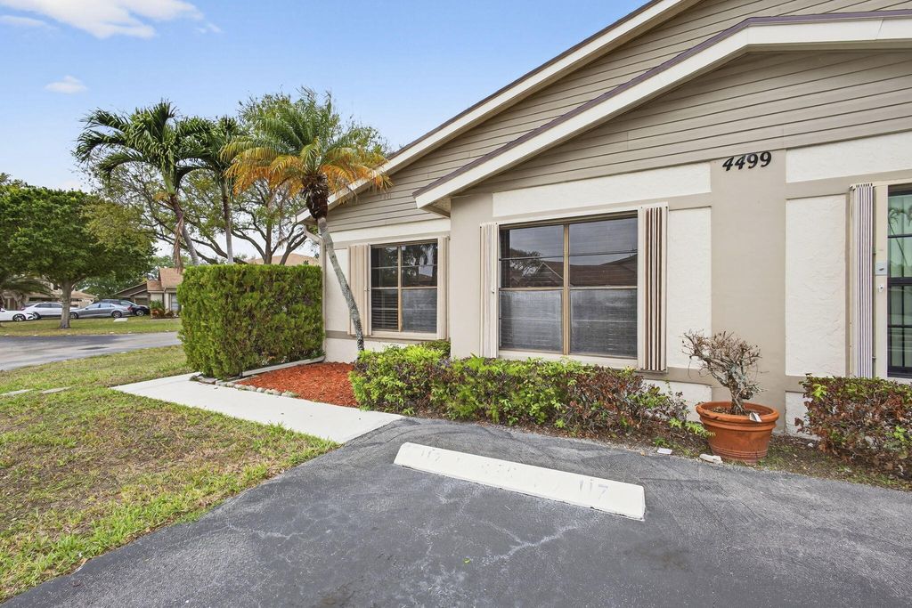 Photo of 4499 Willow Pond Road #C, West Palm Beach, FL 33417 (MLS # B26004996)