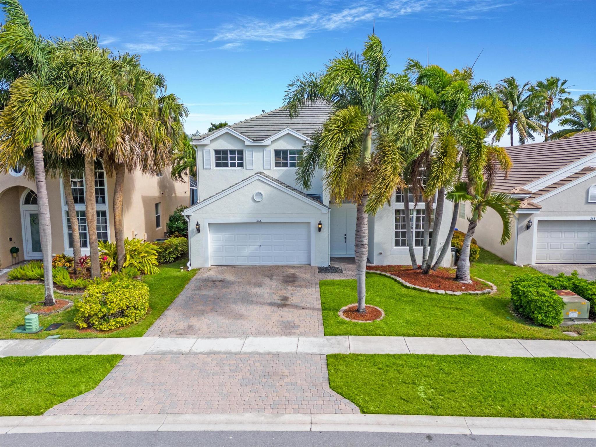 266 Berenger Walk