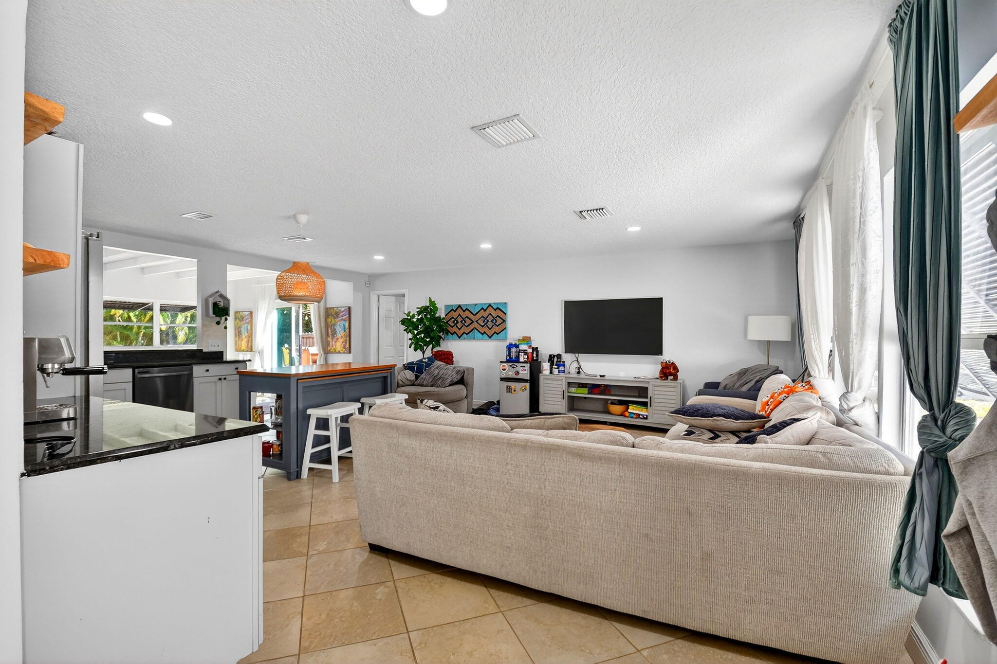 PALM SPRINGS VILLAGE 2 - Residential