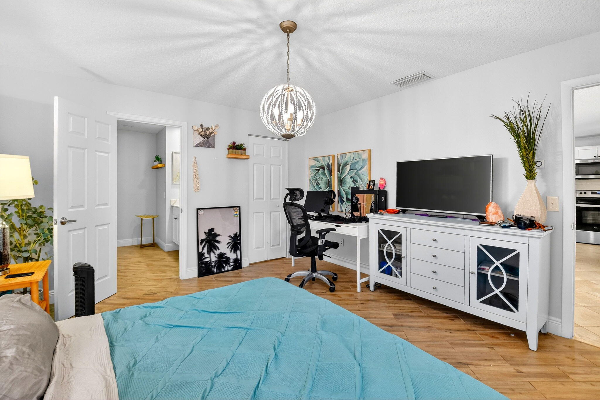 PALM SPRINGS VILLAGE 2 - Residential